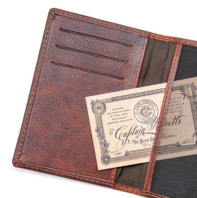 Шкіряний гаманець для паспорта Captain Fawcett Leather Passport Wallet with RFID Lining