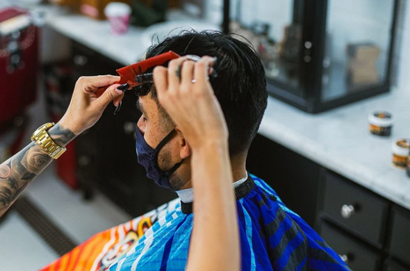 Гребінець (коричневий) Suavecito Super Flexible Blending Comb